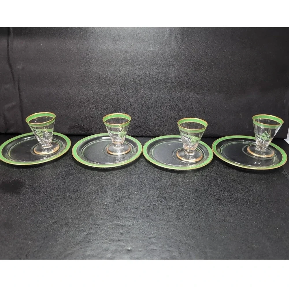 Mid-Century Modern Snack Plates, Set of 4,‎ Vintage Gold Trim Decor, Tableware